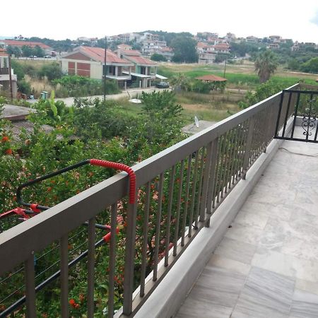 P.A.G Apartments Nea Roda Exterior foto