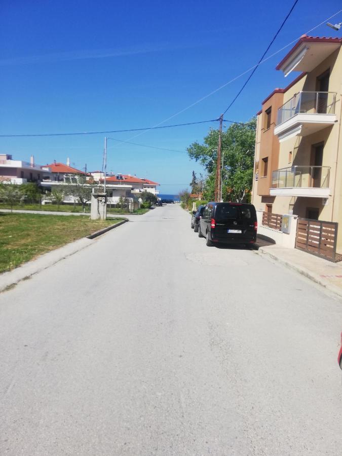 P.A.G Apartments Nea Roda Exterior foto